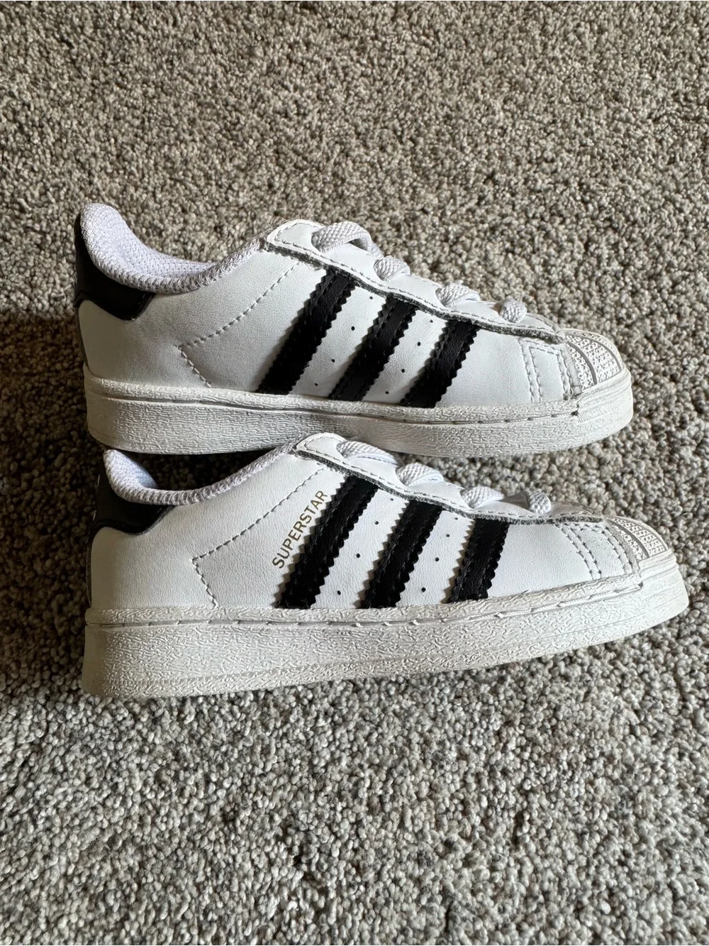 adidas Toddler White & Black Superstar Sneakers Size 7k